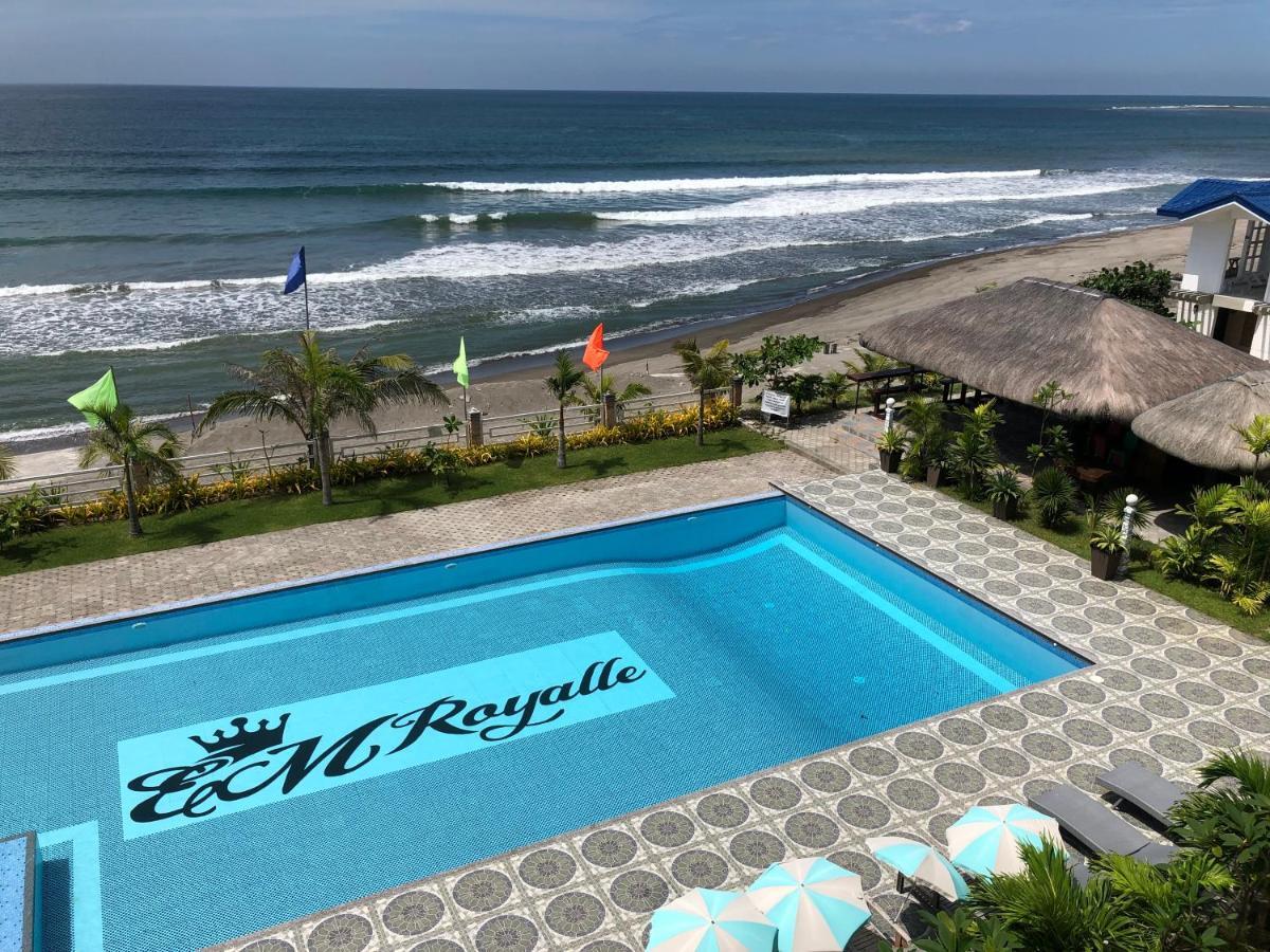 EM Royalle Hotel&Beach Resort San Juan  Exterior foto