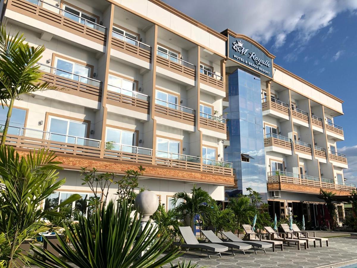 EM Royalle Hotel&Beach Resort San Juan  Exterior foto